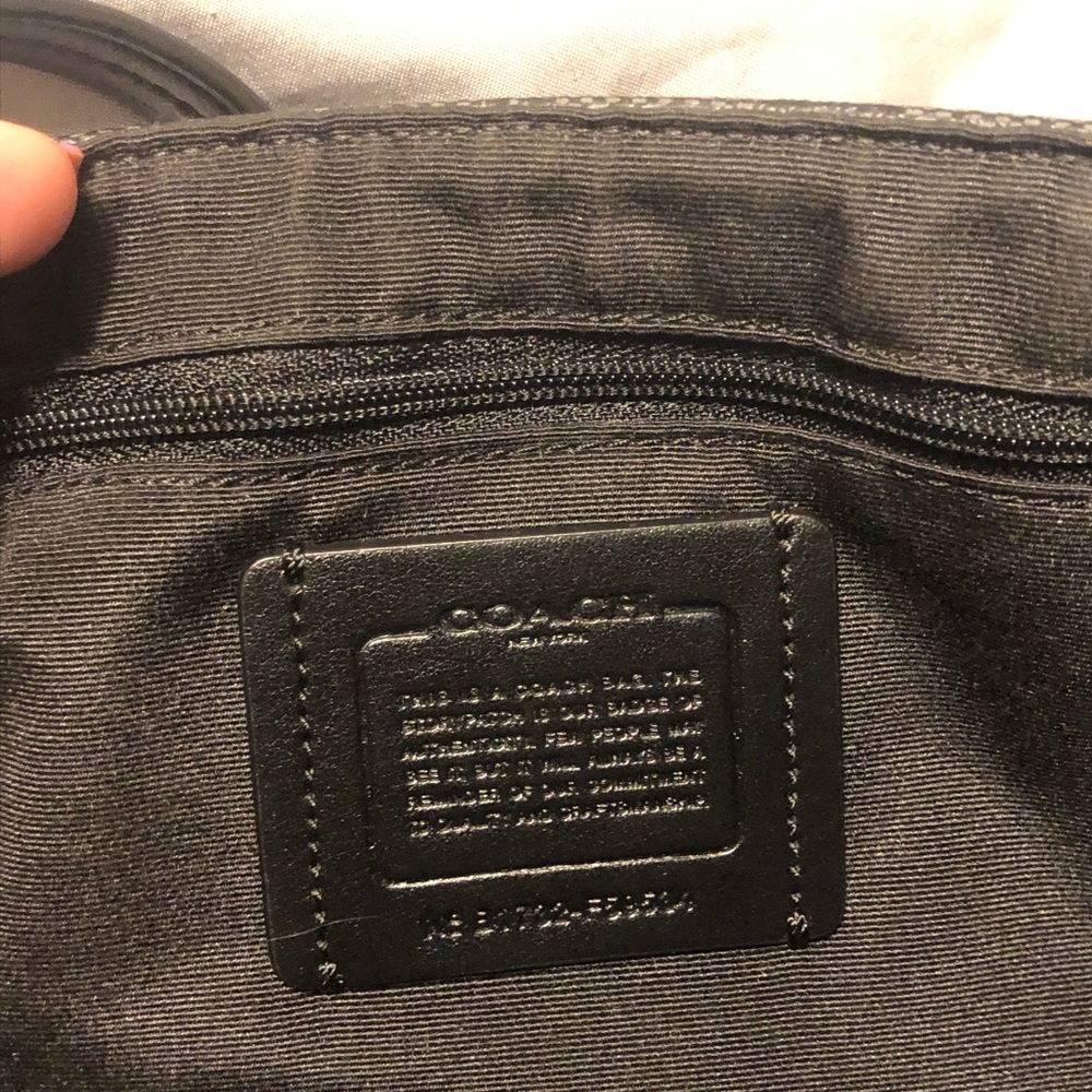 Authentic Coach Purse - Picture 3 of 16